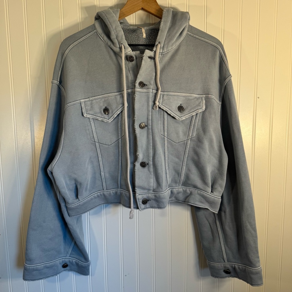 Free People Dreamers Cropped Distressed Jacket Washed Blue Women’s Size Small - Picture 3 of 15